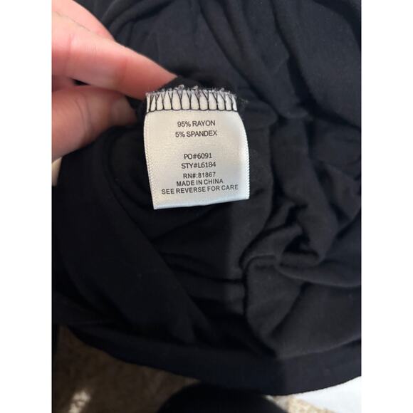 Olivia SKy Black 1X Plus V neck ruched Top Rayon Spandex Capsule Career Grunge - Picture 7 of 8